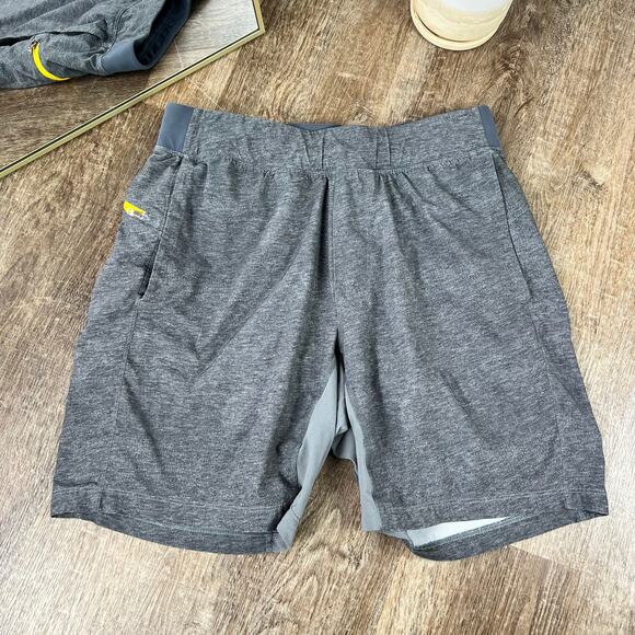 Lululemon T.H.E. Short 8" Heathered Gray Yellow Pocket Lining - Picture 1 of 7